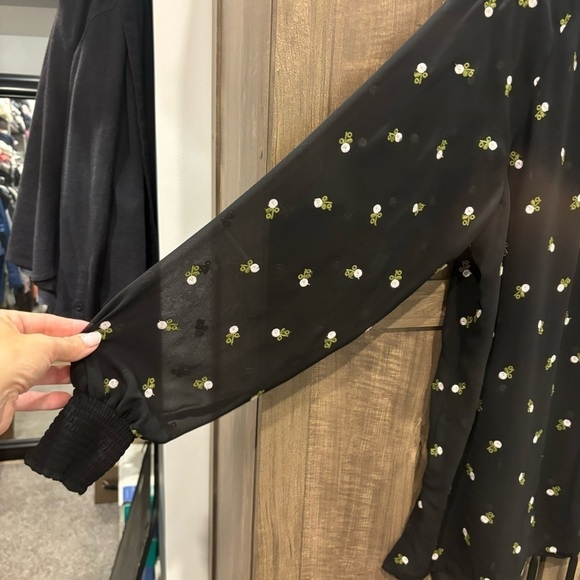 Cabi Medium Top Black Sheer Floral Embroidered Mock Neck Quarter Button Down - Picture 7 of 13